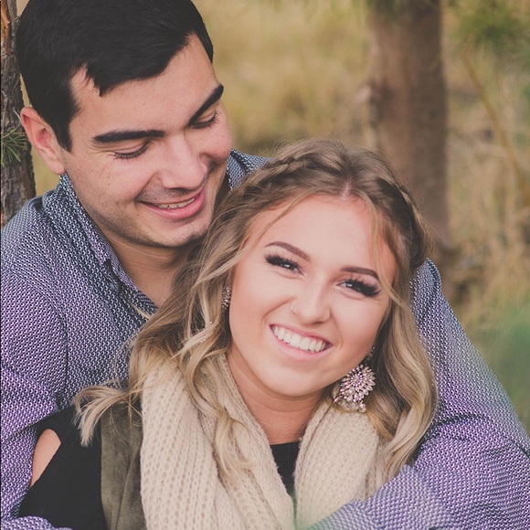 Meet your Posher, Karina - Picture 3 of 8